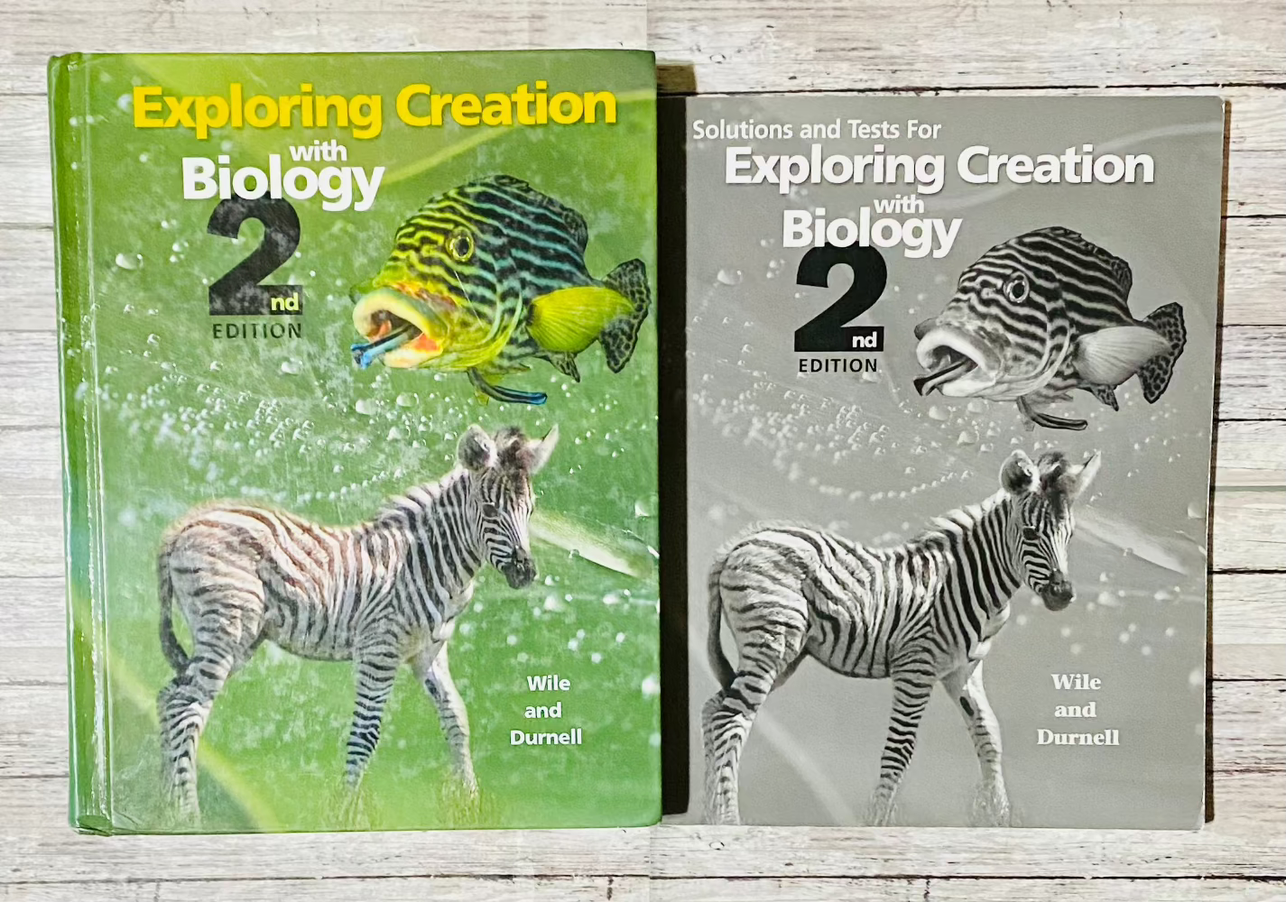 Exploring Creation with Biology Set